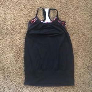 Lululemon Top size 4